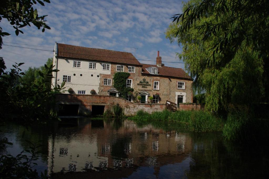 Sculthorpe Mill Fakenham Exterior foto