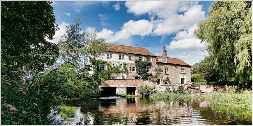 Sculthorpe Mill Fakenham Exterior foto